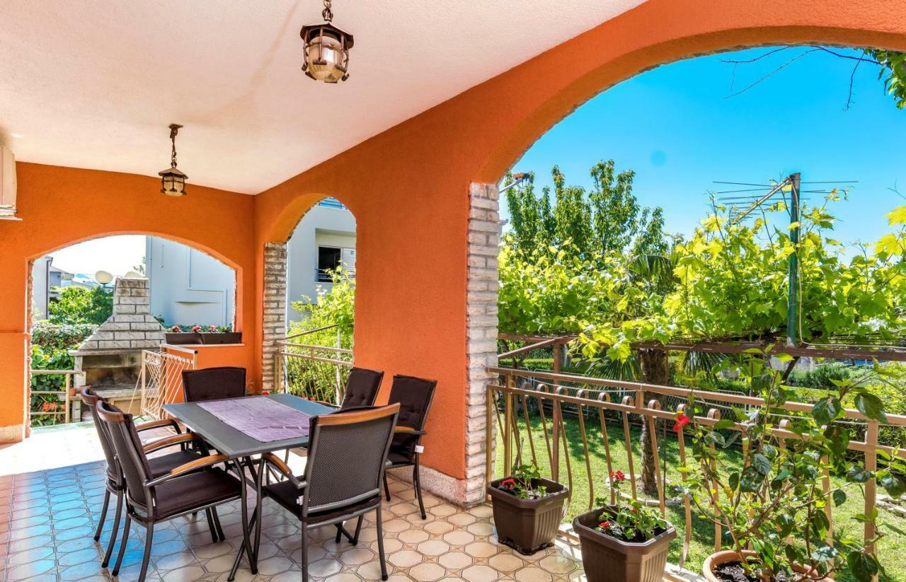 Apartment Yean Kaštela Eksteriør bilde