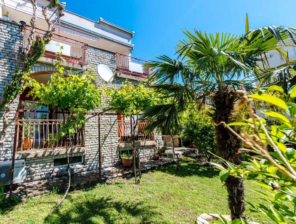Apartment Yean Kaštela Eksteriør bilde