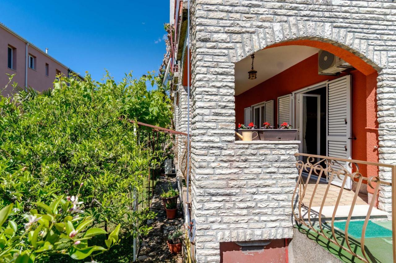 Apartment Yean Kaštela Eksteriør bilde