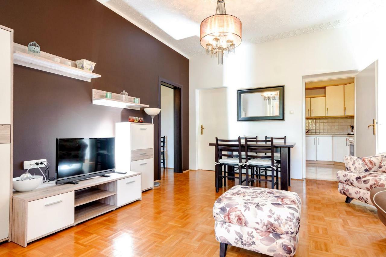 Apartment Yean Kaštela Eksteriør bilde