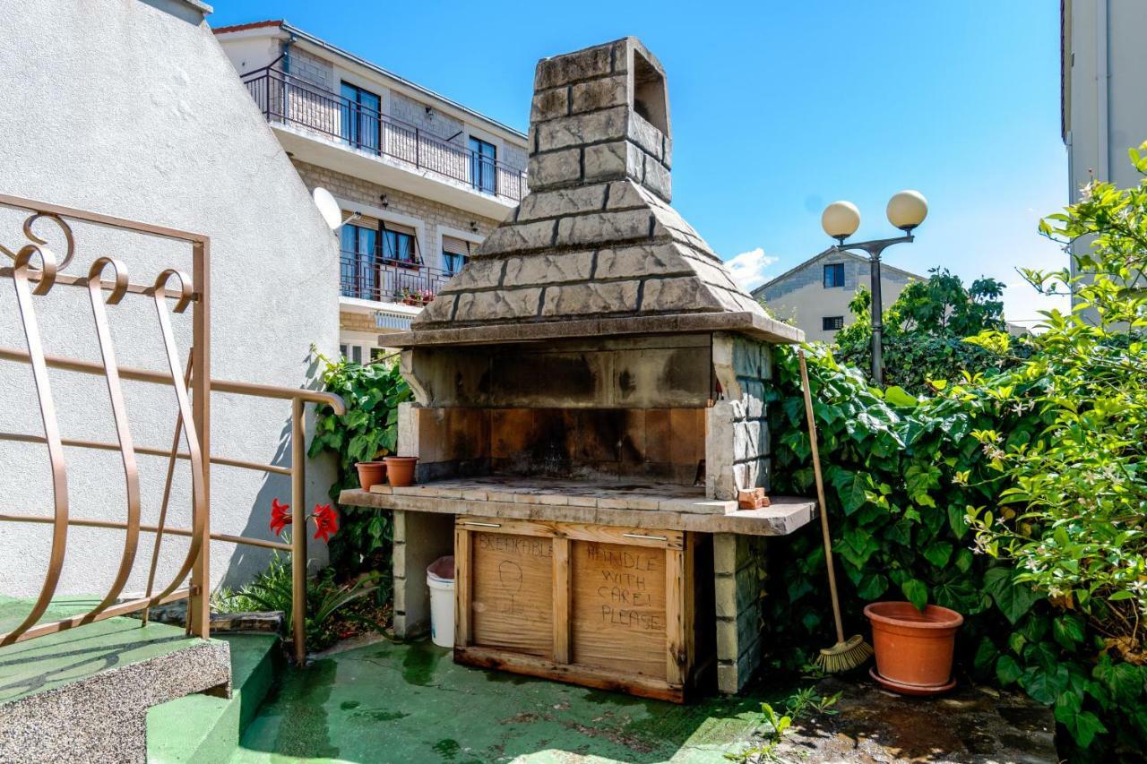Apartment Yean Kaštela Eksteriør bilde