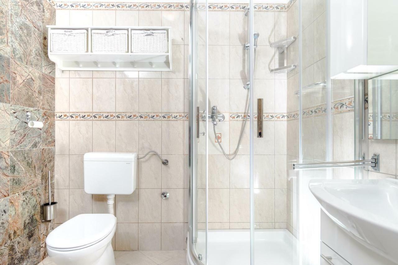 Apartment Yean Kaštela Eksteriør bilde